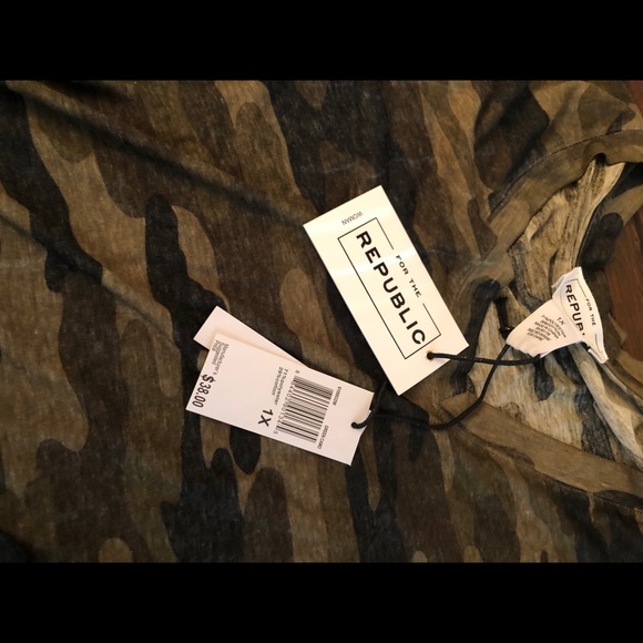 Camo Short Sleeves Tshirt - Picture 6 of 7